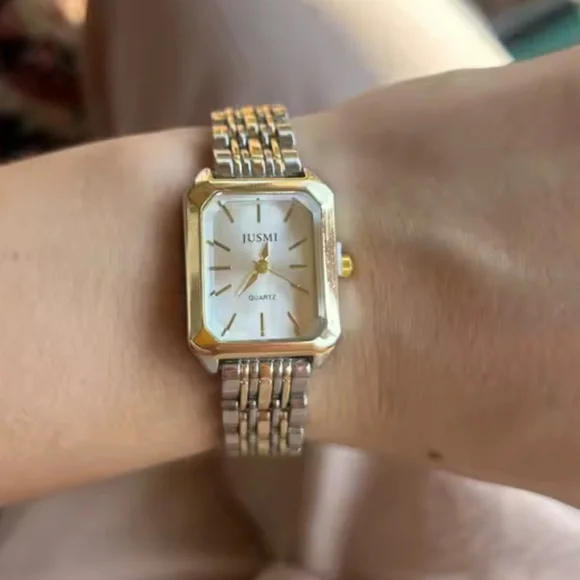 Women's Gold and Silver Watch
Quartz Watch – White Dial ✨ - Picture 6 of 17